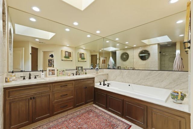 1266 Winerose Ct, Lodi, CA 95242