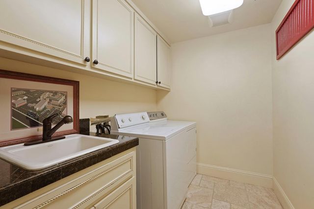 1266 Winerose Ct, Lodi, CA 95242