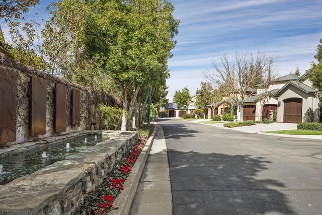 1266 Winerose Ct, Lodi, CA 95242