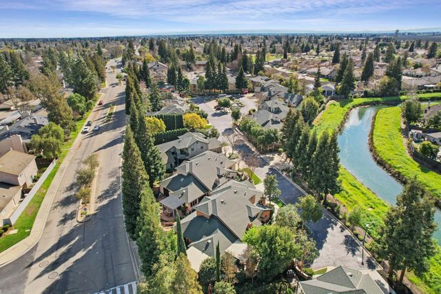 1266 Winerose Ct, Lodi, CA 95242