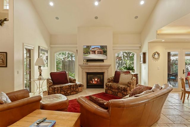 1266 Winerose Ct, Lodi, CA 95242