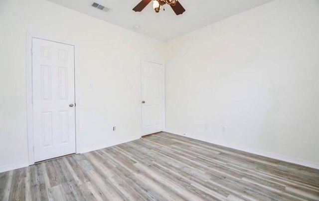 12755 Mill Ridge Dr 905, Cypress, TX 77429
