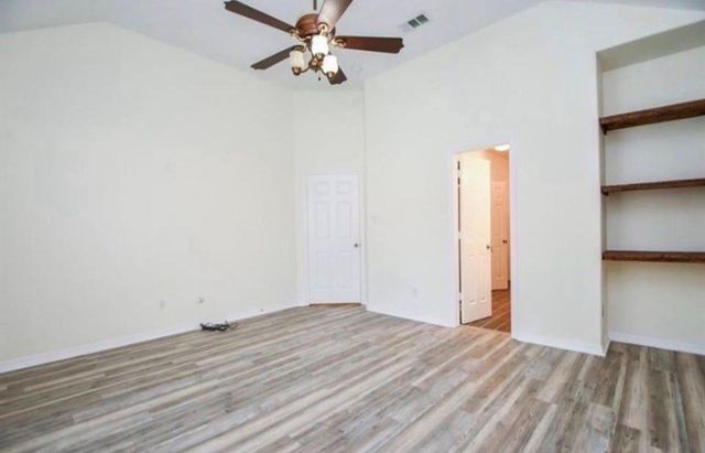 12755 Mill Ridge Dr 905, Cypress, TX 77429