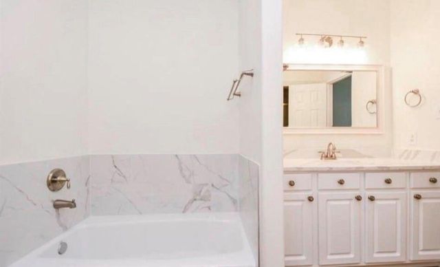 12755 Mill Ridge Dr 905, Cypress, TX 77429