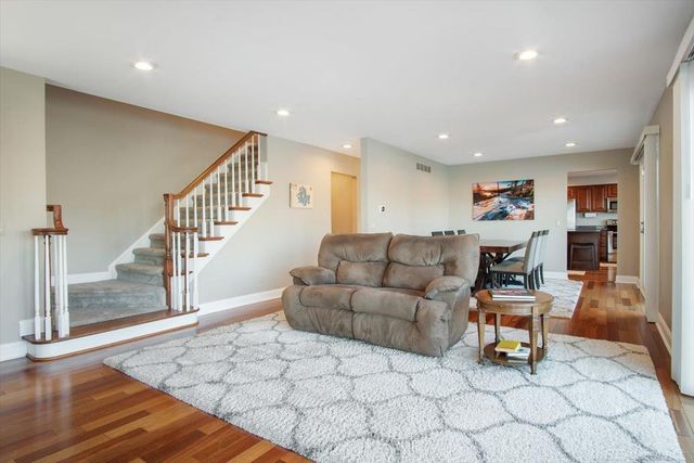 47 Sheron Street, Orion Twp, MI 48362