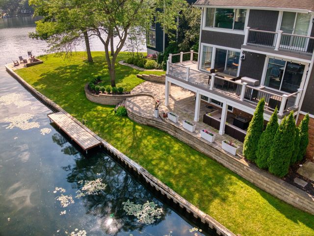 47 Sheron Street, Orion Twp, MI 48362