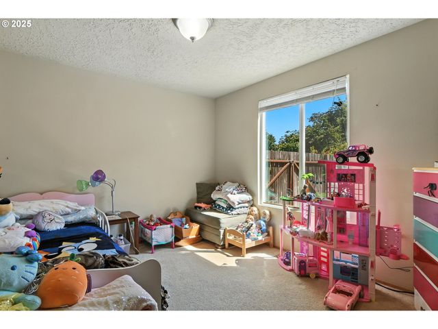 12103 Ne 74TH St, Vancouver, WA 98682