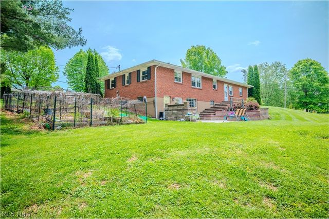 118 Coventry Road, Marietta, OH 45750