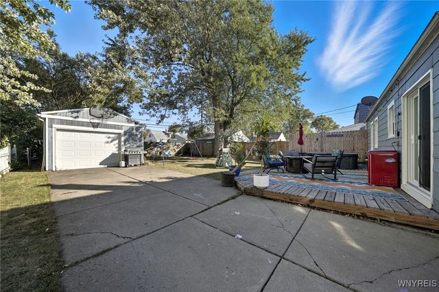 153 Somerville Avenue, Tonawanda, NY 14150