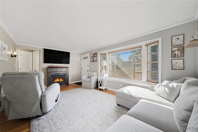 153 Somerville Avenue, Tonawanda, NY 14150