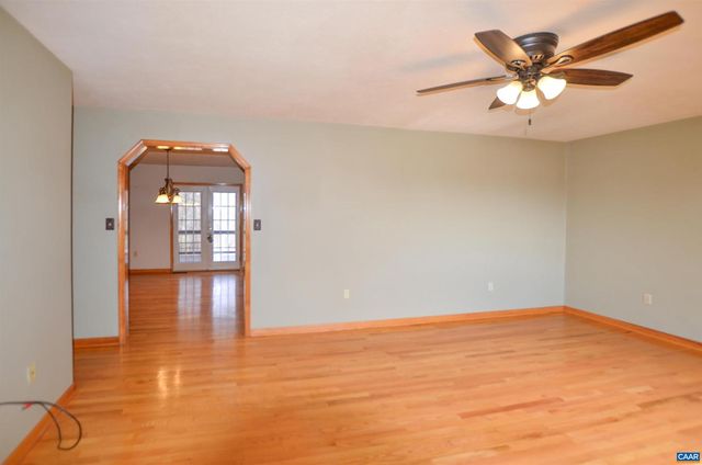 104 BLUE RIDGE LN, Faber, VA 22938