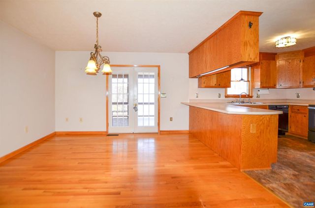 104 BLUE RIDGE LN, Faber, VA 22938