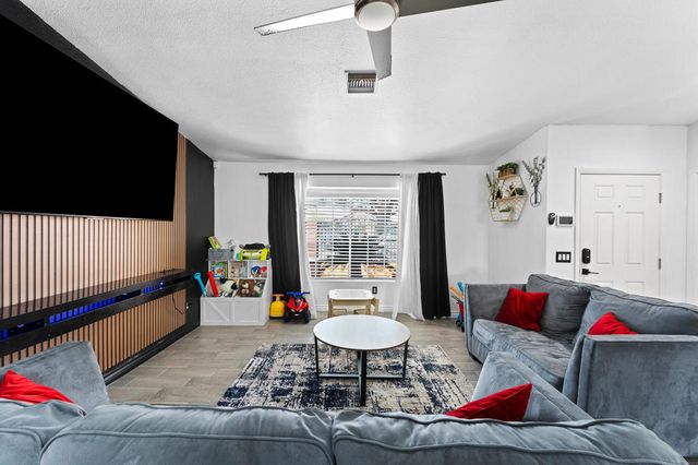 65863 Estrella Avenue, Desert Hot Springs, CA 92240