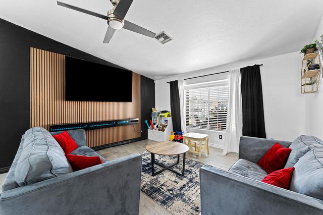 65863 Estrella Avenue, Desert Hot Springs, CA 92240