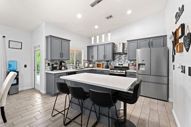 65863 Estrella Avenue, Desert Hot Springs, CA 92240