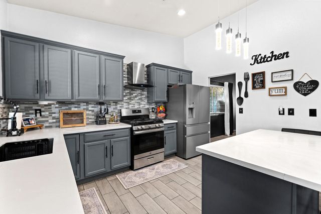 65863 Estrella Avenue, Desert Hot Springs, CA 92240