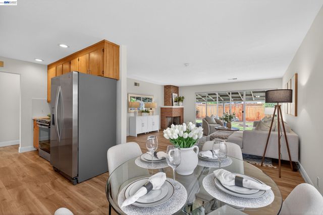 15753 Via Sonata, San Lorenzo, CA 94580