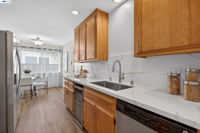 15753 Via Sonata, San Lorenzo, CA 94580