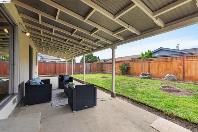 15753 Via Sonata, San Lorenzo, CA 94580