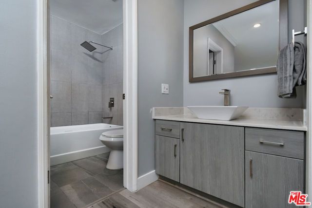 2345 Roscomare Road 205, Los Angeles, CA 90077