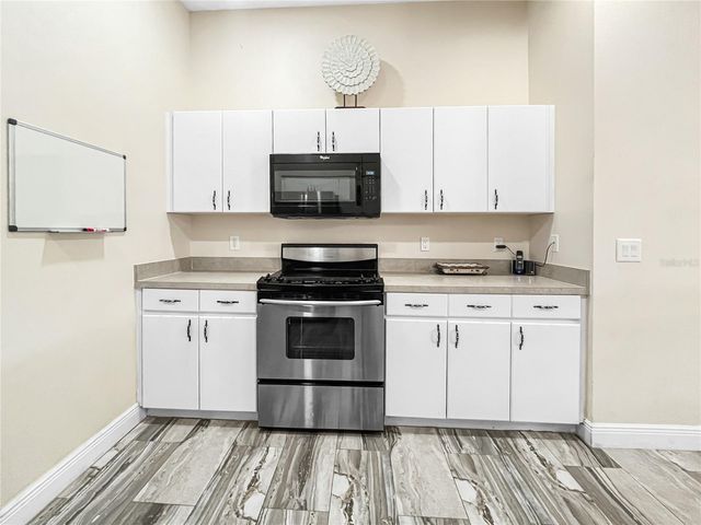 1950 FOLKSTONE PLACE, Wesley Chapel, FL 33543