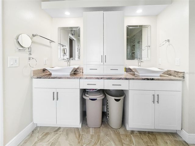 1950 FOLKSTONE PLACE, Wesley Chapel, FL 33543