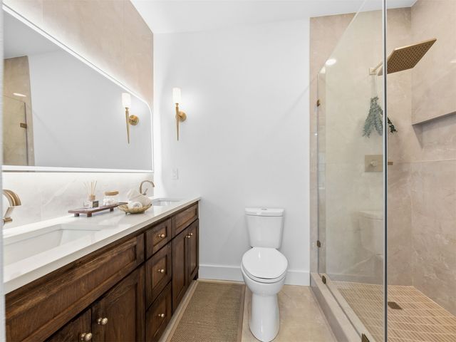 1123 S Newport Avenue, Tulsa, OK 74120