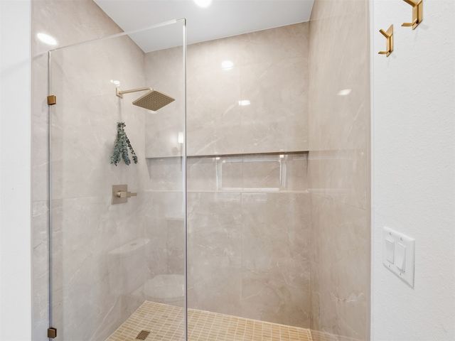 1123 S Newport Avenue, Tulsa, OK 74120