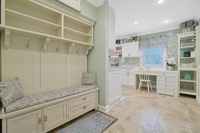 8 Dunmore Road, New City, NY 10956