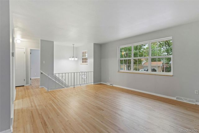 15373 E 10th Avenue, Aurora, CO 80011