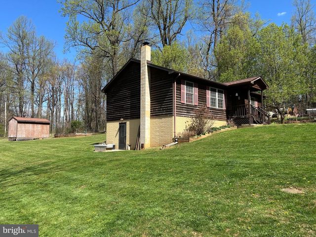 267 RED ROBIN LN, Linden, VA 22642