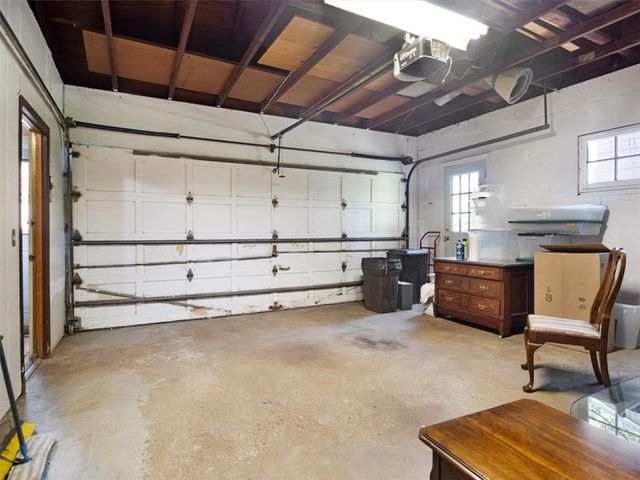 12 Old Post Road, Perinton, NY 14450
