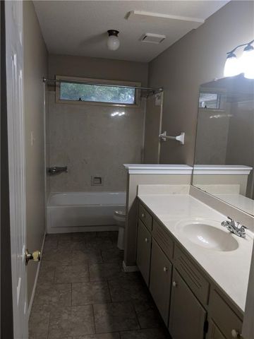 7325 Smithfield Road, Mobile, AL 36695