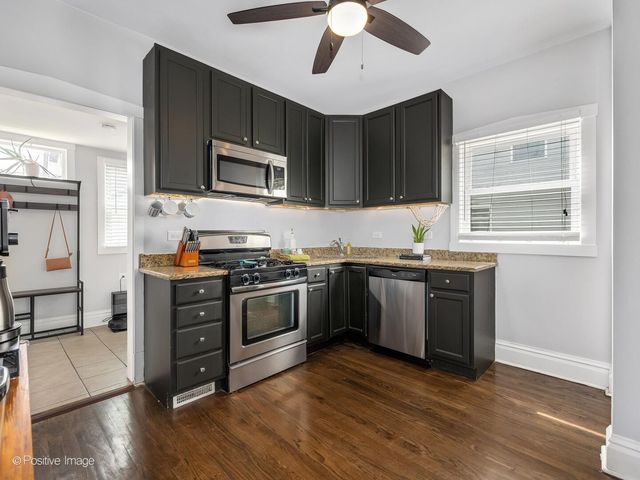 1036 LATHROP Avenue, Forest Park, IL 60130