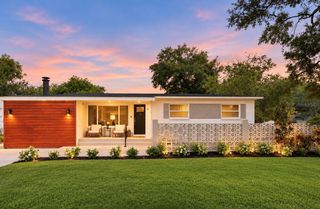 2313 CARROLL PLACE, Tampa, FL 33612