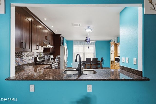 11450 E QUICKSILVER Avenue, Mesa, AZ 85212