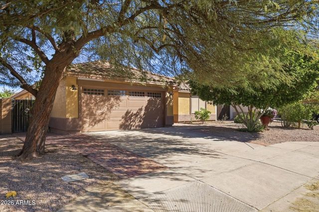 11450 E QUICKSILVER Avenue, Mesa, AZ 85212