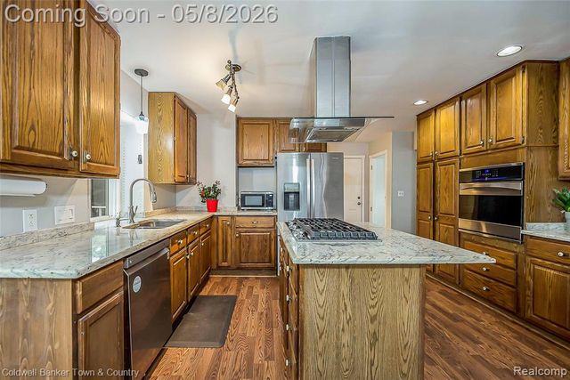 222 Bain Drive, Howell, MI 48855