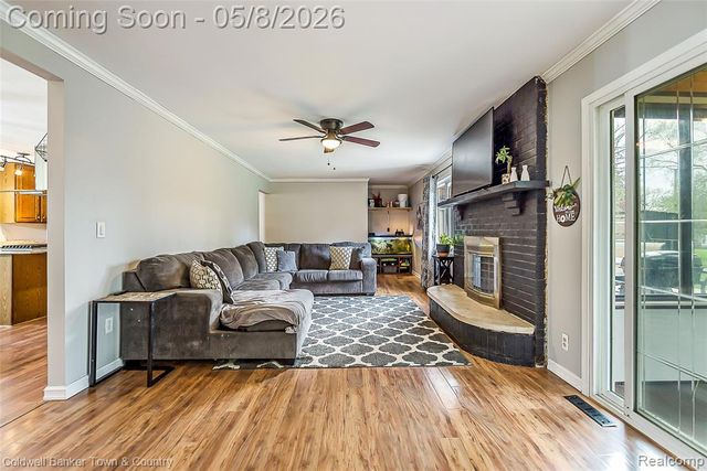 222 Bain Drive, Howell, MI 48855