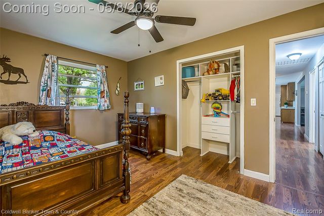 222 Bain Drive, Howell, MI 48855