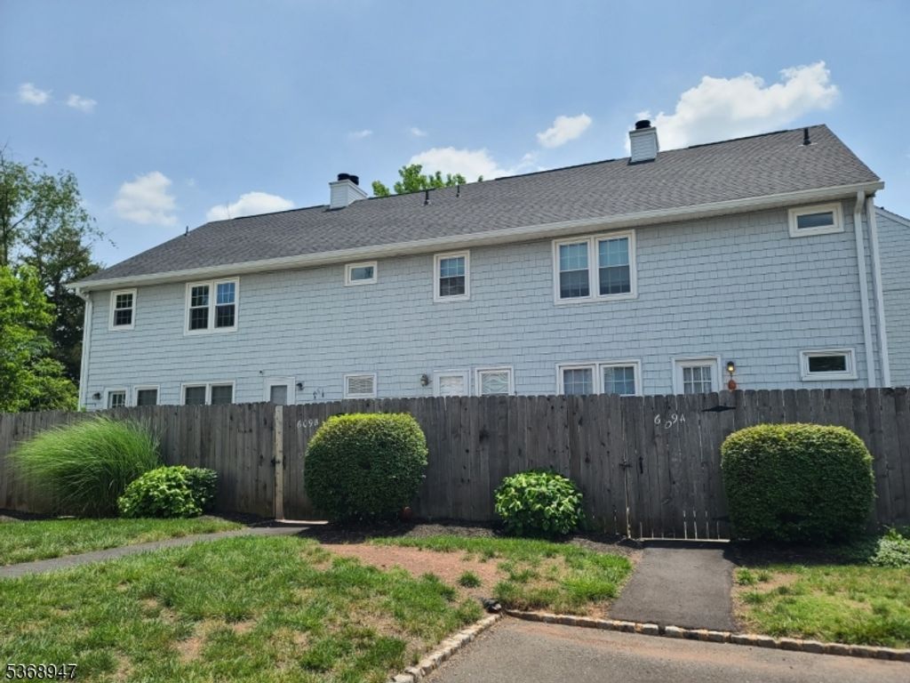 609 Marlborough Common, Hillsborough Twp., NJ 08844