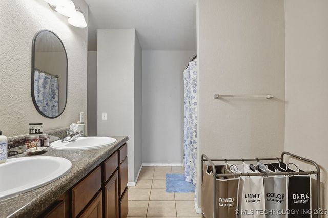 7850 E 132nd Street, Bixby, OK 74008