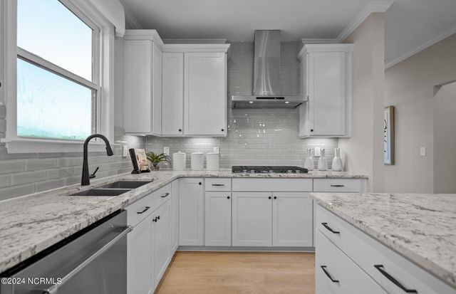 4157 Yellow Flag Iris Street, Winnabow, NC 28479