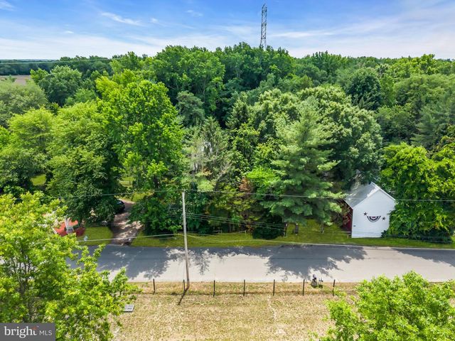 227 BRYNMORE RD, New Egypt, NJ 08533
