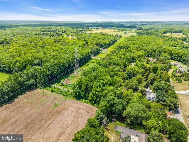 227 BRYNMORE RD, New Egypt, NJ 08533