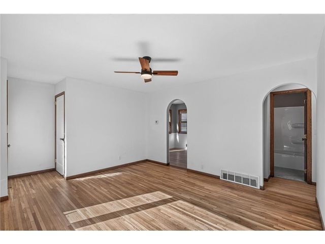 9 Park Drive, Circle Pines, MN 55014