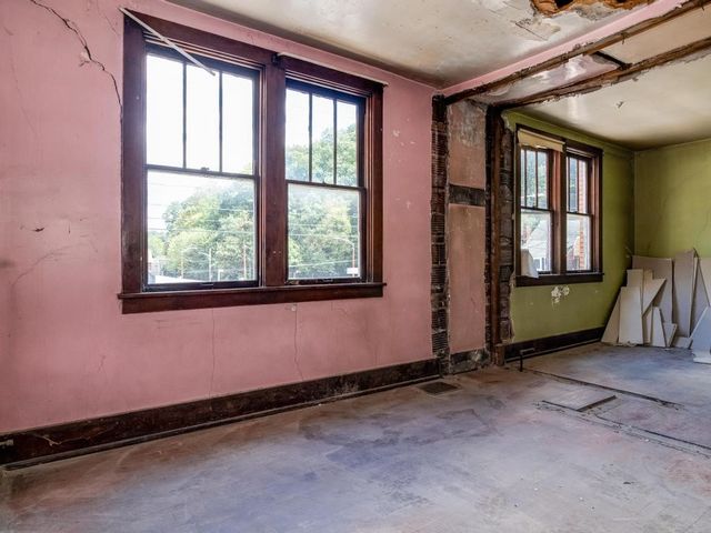 800 Franklin Ave, Aliquippa, PA 15001