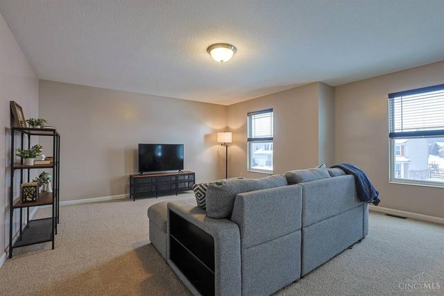 1539 Sefton Drive, Harrison, OH 45030