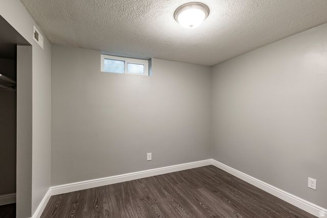 3085 S CRESCENT DR, Millcreek, UT 84106