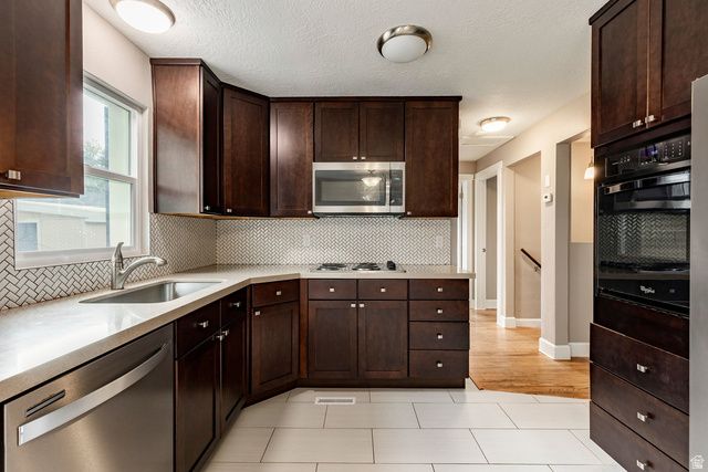 3085 S CRESCENT DR, Millcreek, UT 84106